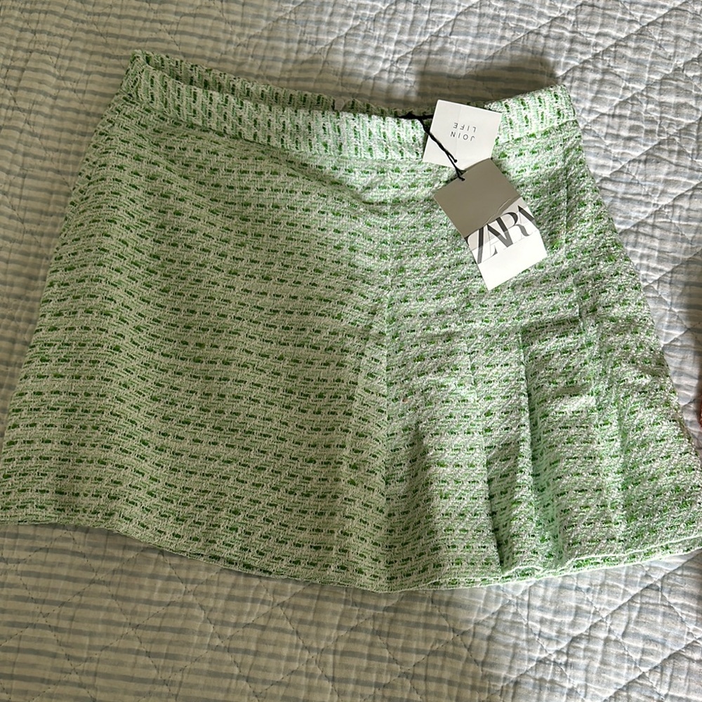 Zara Green Textured Women's Skirt